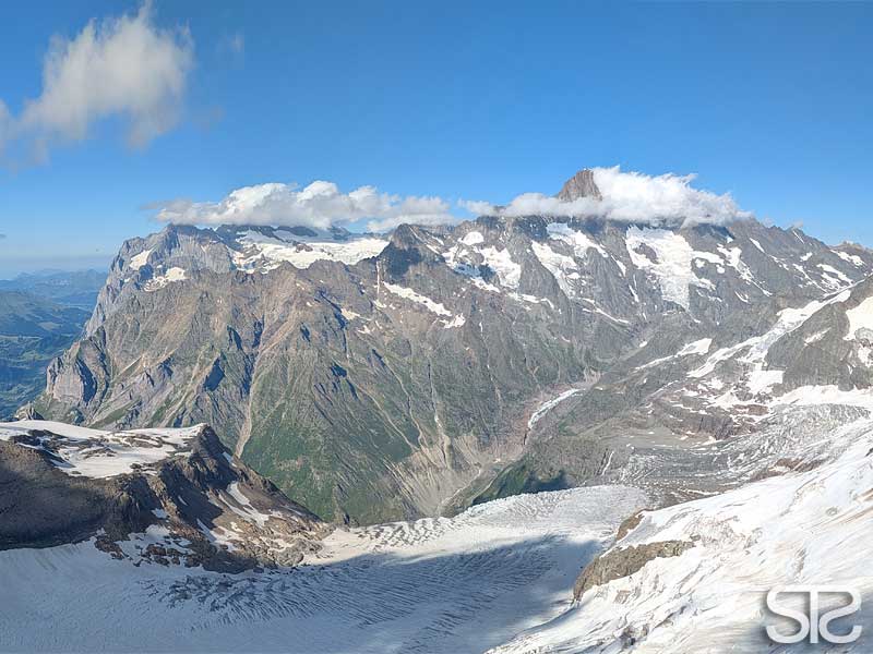 © STƧ berglihütte, scheideggwetterhorn, schreckhorn